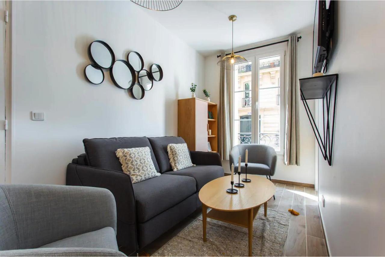Апартаменти Cmg Place De Clichy - Metro Europe Париж Екстер'єр фото